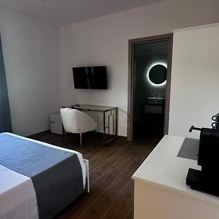 Yoyo House Luxury 4*