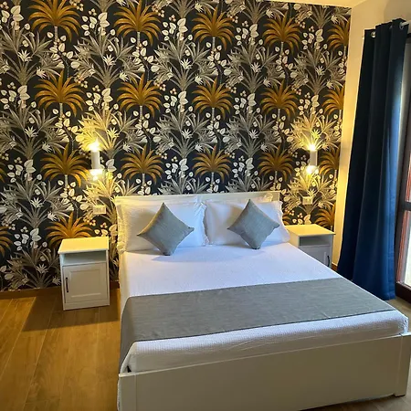 Yoyo House Luxury Neapol