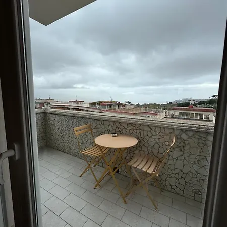 Yoyo House Luxury 4*