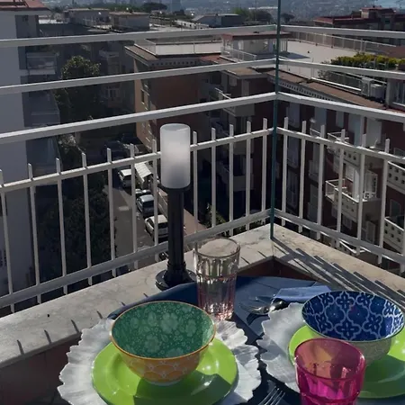 Yoyo House Luxury 4*